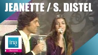 Jeanette et Sacha Distel quotPorque te vasquot  Archive INA [upl. by Naxela]