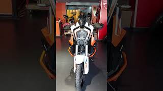 KTM 1290 SUPER ADVENTURE R 2023 [upl. by Biddle]