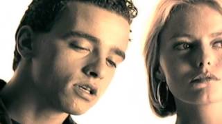 LA LUCE BUONA DELLE STELLE 1987  Eros Ramazzotti ft Patsy Kensit official [upl. by Sivle623]