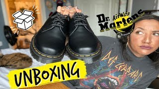 Dr Martens 1461 UnboxingTry On [upl. by Farrell129]