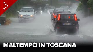 Forte maltempo sulla Toscana allagamenti a Forte dei Marmi Marina di Pisa e Campi Bisenzio [upl. by Noeled]