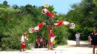 Veracruz Voladores de Papantla Xcaret part 2 [upl. by Halverson]