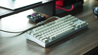 Merisi Ottantaquattro  Cherry MX Ergo Clears on Aluminum Plate Typing Sound Test [upl. by Olwena744]