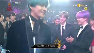 BANGTWICE JIMIN amp JEONGYEON  JeongMin moments at SMA 2019 reupload [upl. by Egnalos197]