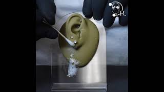 Como limpiar un piercing en lóbulo de la oreja [upl. by Jarrod]