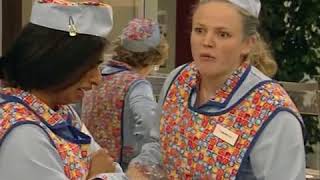 Dinnerladies Series 1 Episode 4  Moods [upl. by Gen126]