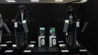 I giochi arcade incontrano la realtà virtuale al Tokyo Show [upl. by Becker]