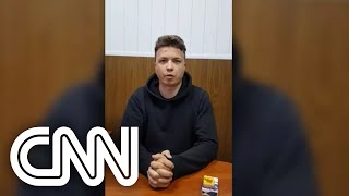 Jornalista preso em Belarus diz que está bem de saúde  JORNAL DA CNN [upl. by Ttezzil]