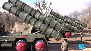 Essai dun missile américain  Moscou et Pékin crient à lescalade militaire [upl. by Otanutrof355]