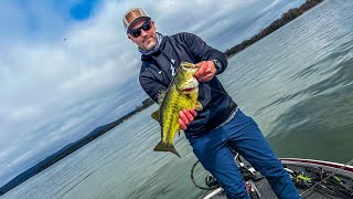 Getting Dialed on Guntersville  Early March Bass Fishing [upl. by Rizas]