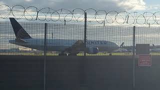 Here is the United 777 200 in Heathrow Saturday 28 September 2024 [upl. by Marlea541]