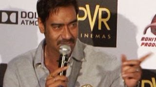 Ajay Devgn SNUBS REPORTER for Kareena Kapoor [upl. by Leahcimal470]