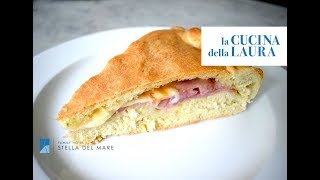 Come fare la Focaccia ripiena  La Cucina della Laura [upl. by Foy179]