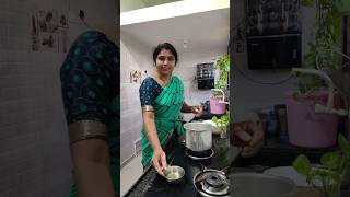 Minivlog191💁10 நிமிடத்தில் ஓட்டல் ஸ்டைல் சால்னா ரெடி shorts shortsfeed home food viralshorts [upl. by Sall]