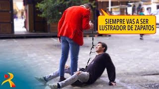 Millonario humilla a un joven de la calle y esto pasó reflexionesdevida [upl. by Ynez]