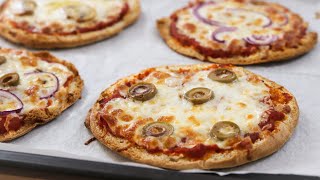 Pita Pizza Recipe  10 Minute Pizza Hack [upl. by Lieberman]