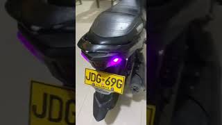 yamaha cripton 115 fi modelo 2023 con estacionarias moradas [upl. by Brier]