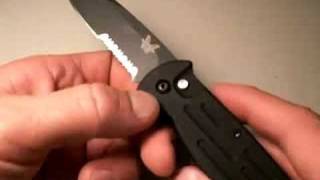 Benchmade Armed Forces 9050 Auto Too Darn Bulky [upl. by Murtha536]