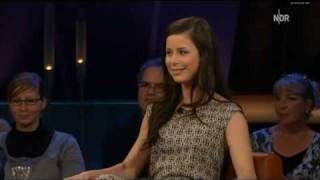 Lena quotIrgendjemand möchte mich hier abfüllenquot  08042011 NDR Talkshow [upl. by Mij]