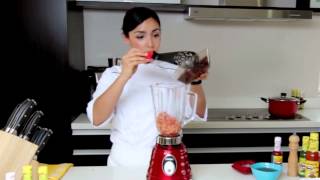 Recetas El Yucateco  Crema de Frijol [upl. by Avivah]