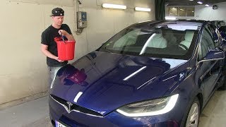 Pouring water on Model X treated with Ditec Ceramic Ultra [upl. by Melc]