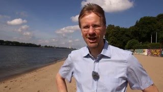 Wie entsteht eine Monsterwelle  Interview mit Prof Norbert Hoffmann [upl. by Gerg282]