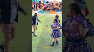 Chumbivilcana chumbivilcas takanakuy huaylia costumbres baile [upl. by Dalt]