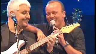 O scarrafone Pino Daniele Gigi DAlessio  Fischi per DAlessio live Napoli 2008 [upl. by Isma152]