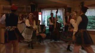 Pologne Cracovie danses folkloriques traditionnelles [upl. by Apostles254]