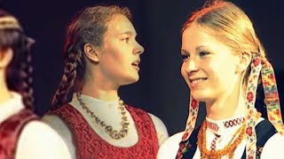 Joninių sutartinė Lithuanian Midsummer folk song Kūkal rože ratilio [upl. by Bail]