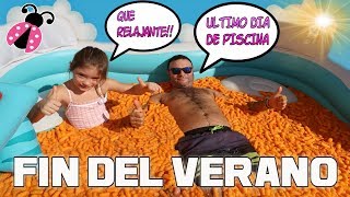 Nos BAÑAMOS en CHEETOS  Fin del verano  Los juguetes de Arantxa [upl. by Morrissey]