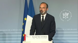 Edouard Philippe annonce une prime de 1500 euros pour les soignants du Covid19  AFP Extrait [upl. by Freya]