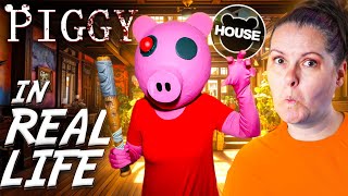 Roblox PIGGY In Real Life Book 1 Chapter 1 The HOUSE [upl. by Gilder]