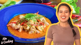 Panang RED CURRY Chicken Recipe with HOMEMADE Panang Curry Paste [upl. by Quackenbush599]