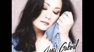 Es una locura el decir que no te quiero  Ana Gabriel  Evidencias [upl. by Nalda59]